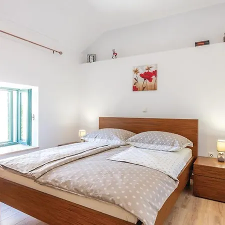 Felix Villa Otok (Split-Dalmatia)